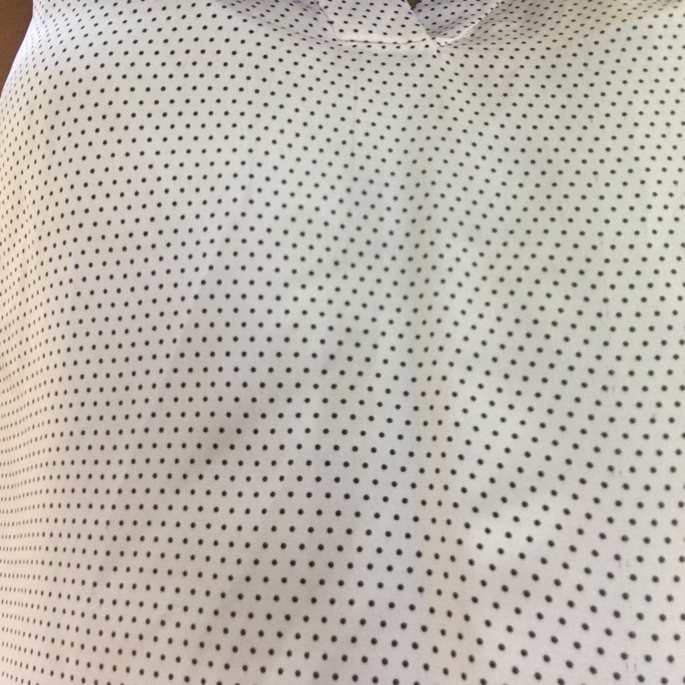White polka dot blouse - Picture 4 of 4